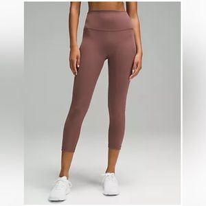 Wunder Train High Rise Crop 23" Size 8 Dark Oxide